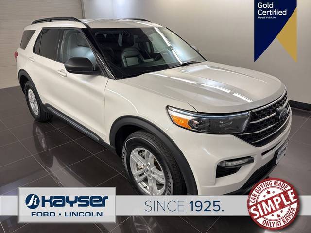 2023 Ford Explorer XLT 4WD photo