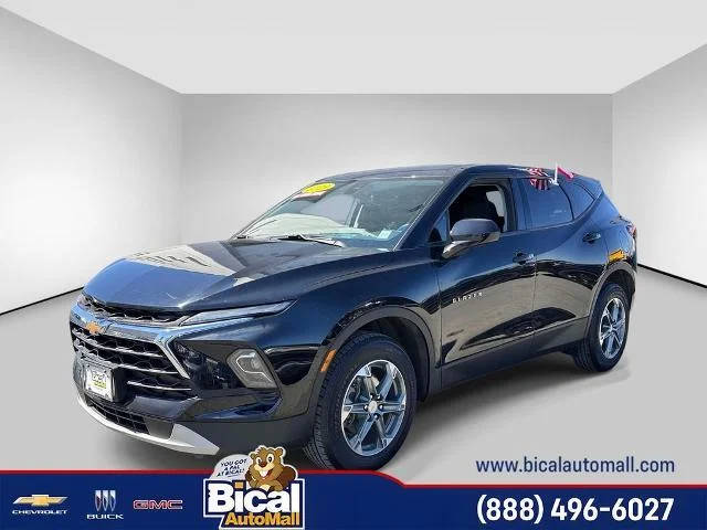 2023 Chevrolet Blazer LT AWD photo