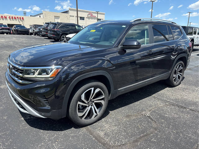 2023 Volkswagen Atlas 3.6L V6 SEL AWD photo