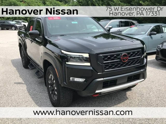 2023 Nissan Frontier PRO-4X 4WD photo