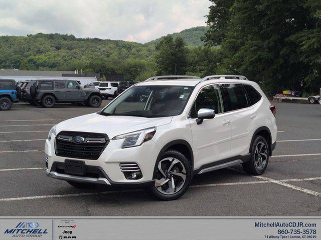 2023 Subaru Forester Touring AWD photo