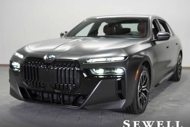 2023 BMW 7 Series 760i xDrive AWD photo