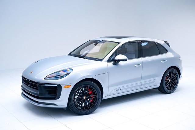 2023 Porsche Macan GTS AWD photo