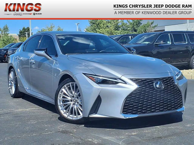 2023 Lexus IS IS 300 RWD photo