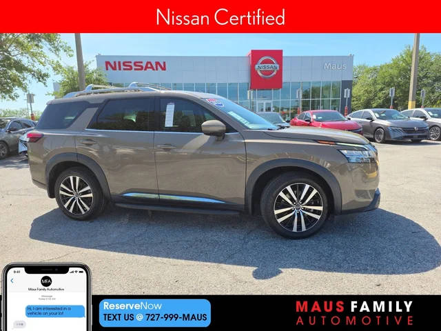 2023 Nissan Pathfinder Platinum 4WD photo