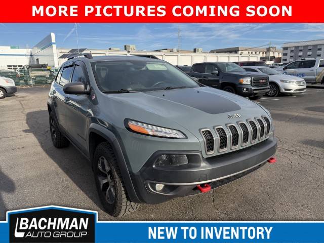 2015 Jeep Cherokee Trailhawk 4WD photo