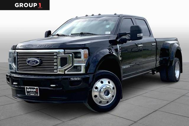 2022 Ford F-450 Super Duty Platinum 4WD photo