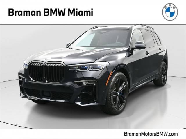 2020 BMW X7 M50i AWD photo