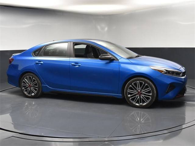 2023 Kia Forte GT FWD photo