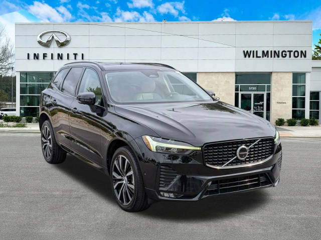 2023 Volvo XC60 Ultimate Dark Theme AWD photo