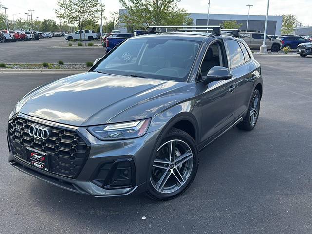 2023 Audi Q5 S line Premium Plus AWD photo