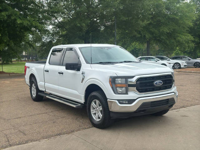 2023 Ford F-150 XLT 4WD photo