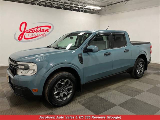 2023 Ford Maverick XLT AWD photo