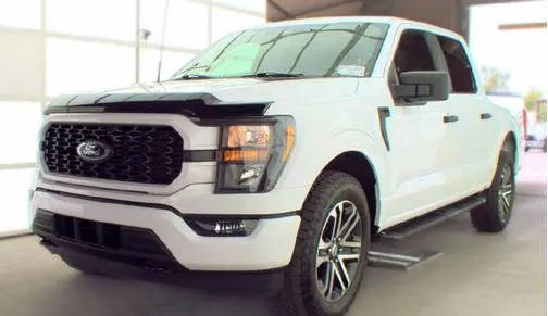 2023 Ford F-150 XL 4WD photo