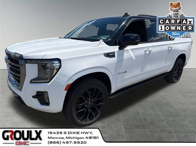 2023 GMC Yukon XL AT4 4WD photo