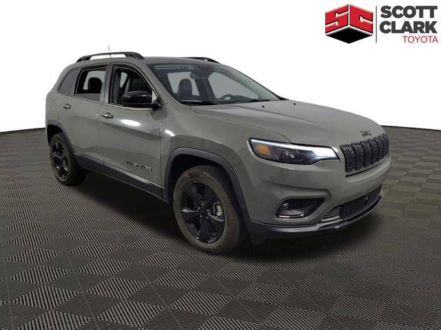 2023 Jeep Cherokee Altitude Lux 4WD photo