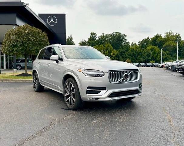 2023 Volvo XC90 Plus AWD photo