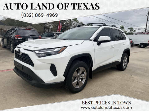 2023 Toyota RAV4 XLE FWD photo