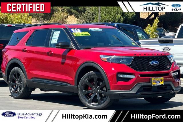 2023 Ford Explorer ST 4WD photo