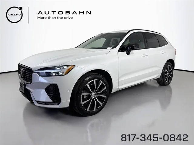 2023 Volvo XC60 Plus Dark Theme AWD photo