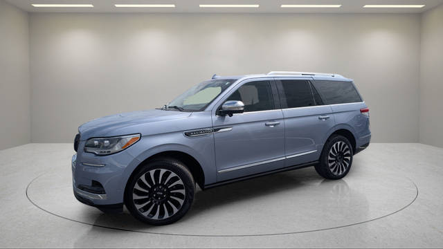 2023 Lincoln Navigator Black Label 4WD photo