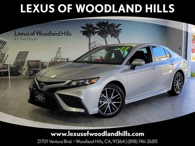 2023 Toyota Camry SE FWD photo