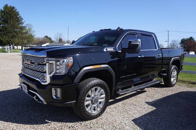 2021 GMC Sierra 2500HD Denali 4WD photo
