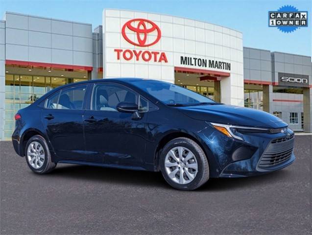 2023 Toyota Corolla Hybrid LE FWD photo