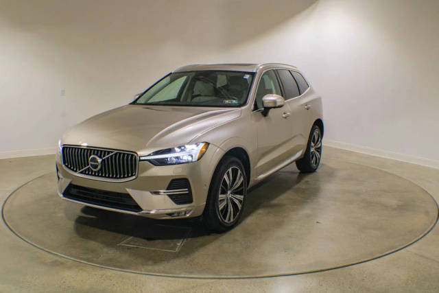 2023 Volvo XC60 Plus Bright Theme AWD photo