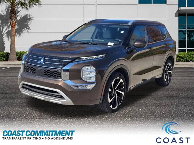 2023 Mitsubishi Outlander SEL FWD photo