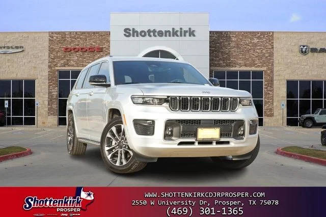 2023 Jeep Grand Cherokee L Overland 4WD photo