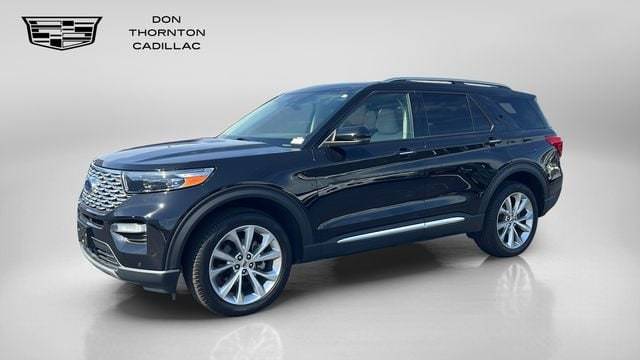 2023 Ford Explorer Platinum 4WD photo
