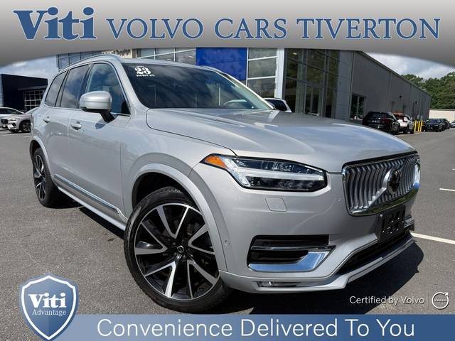 2023 Volvo XC90 Plus AWD photo