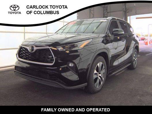 2023 Toyota Highlander L FWD photo