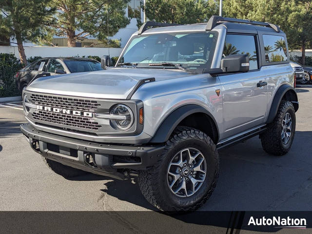 2023 Ford Bronco 2 Door Badlands 4WD photo