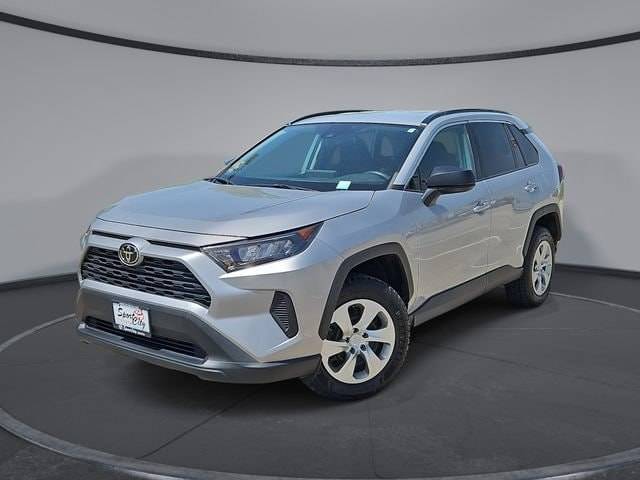 2021 Toyota RAV4 LE AWD photo