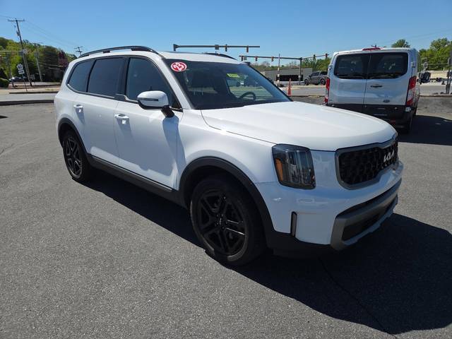 2023 Kia Telluride EX X-Line AWD photo