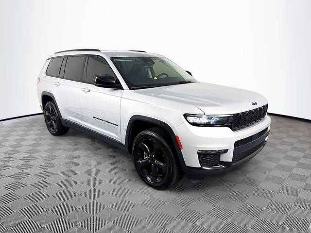 2023 Jeep Grand Cherokee L Limited RWD photo