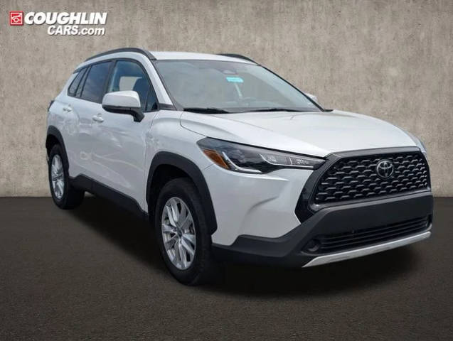 2023 Toyota Corolla Cross LE FWD photo
