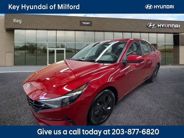 2023 Hyundai Elantra SEL FWD photo