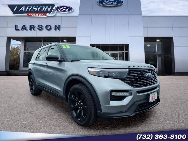 2023 Ford Explorer ST-Line 4WD photo