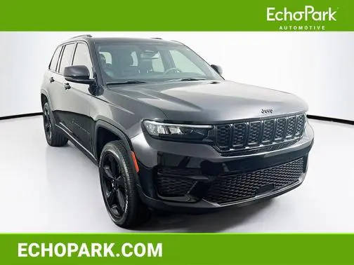 2023 Jeep Grand Cherokee Altitude 4WD photo
