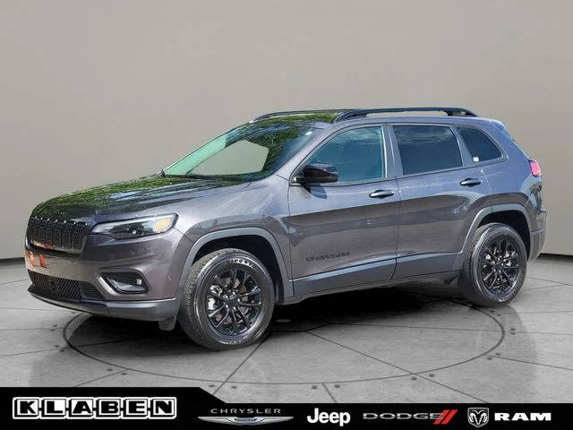 2023 Jeep Cherokee Altitude Lux 4WD photo