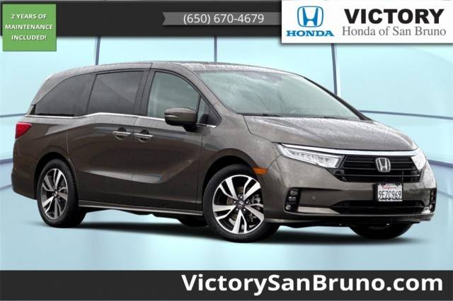 2023 Honda Odyssey Touring FWD photo