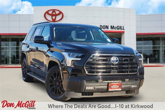 2023 Toyota Sequoia SR5 RWD photo