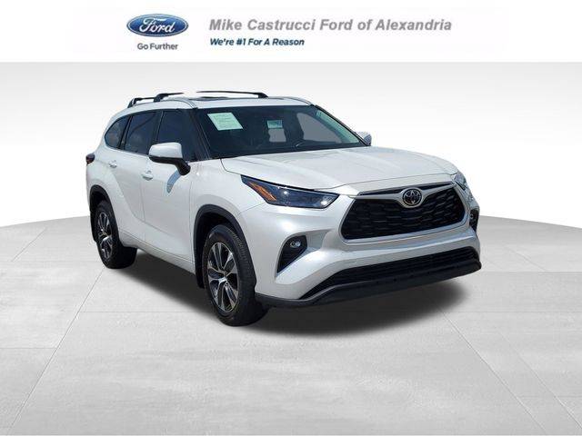 2023 Toyota Highlander L AWD photo