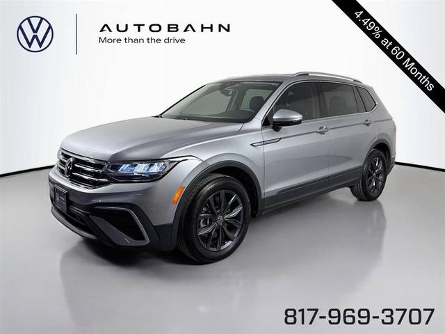2023 Volkswagen Tiguan SE FWD photo