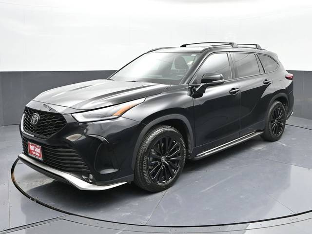 2023 Toyota Highlander XSE FWD photo