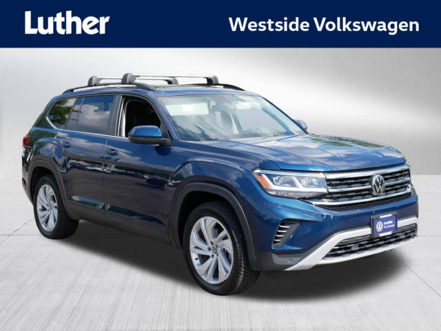 2023 Volkswagen Atlas 3.6L V6 SE w/Technology AWD photo