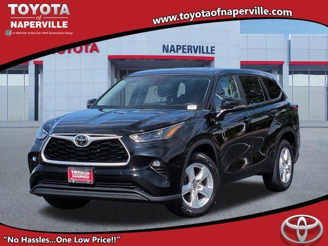 2023 Toyota Highlander LE FWD photo